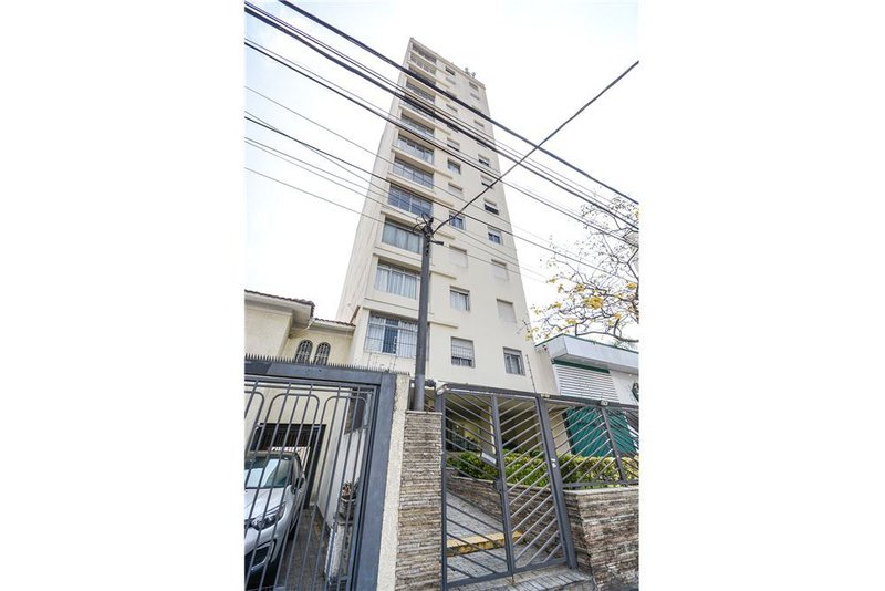 Apartamento no Edifício Emilio com 3 dormitórios 118m² Lacerda Franco São Paulo - 
