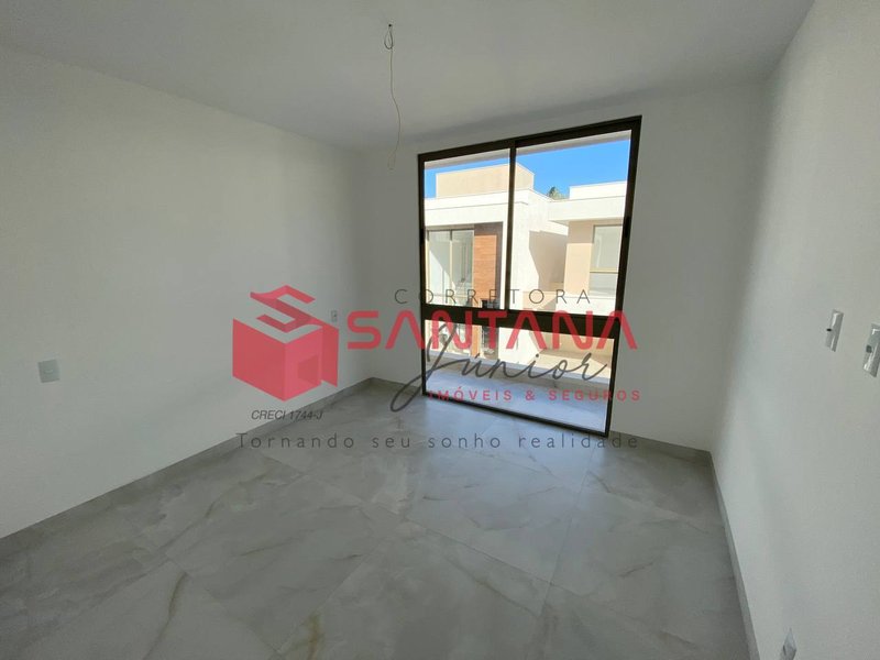 CASA EM CONDOMÍNIO 4/4 SENDO 3 SUÍTES (INDISPONÍVEL) Rua Priscila B Dutra Lauro de Freitas - 