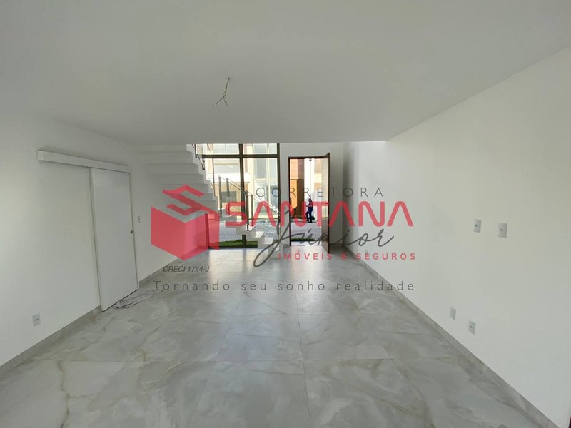 CASA EM CONDOMÍNIO 4/4 SENDO 3 SUÍTES (INDISPONÍVEL) Rua Priscila B Dutra Lauro de Freitas - 