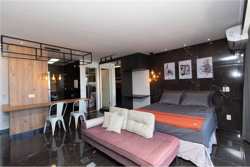 Apartamento na Chácara Santo Antônio com 45m² Luis Correia de Melo São Paulo - 