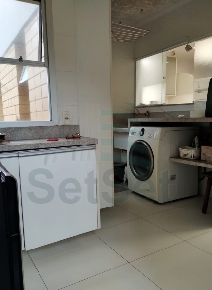 Cobertura com 3 suítes para Venda e Locação anual - Pitangueiras - Guarujá/SP - Guarujá - 