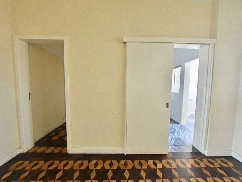 R$ 798.000 - ENORME APARTAMENTO - 145M2 - 3 DORM - SUÍTE - SACADÃO - 1 VAGA Rua General Lima e Silva Porto Alegre - 