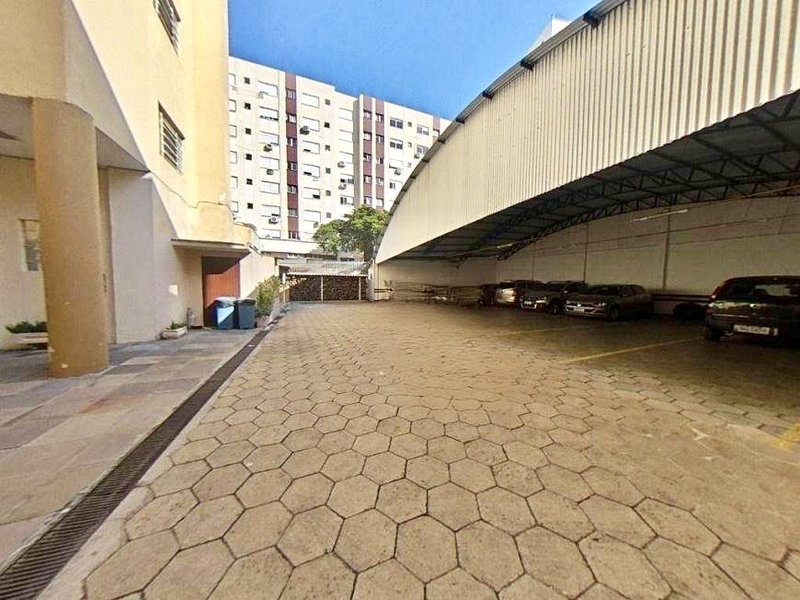 R$ 798.000 - ENORME APARTAMENTO - 145M2 - 3 DORM - SUÍTE - SACADÃO - 1 VAGA Rua General Lima e Silva Porto Alegre - 
