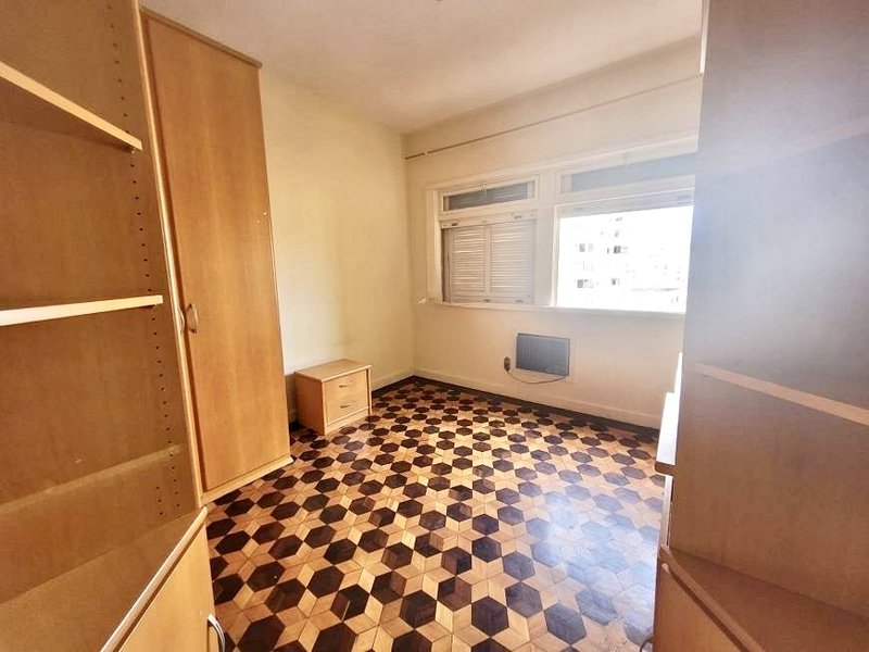 R$ 798.000 - ENORME APARTAMENTO - 145M2 - 3 DORM - SUÍTE - SACADÃO - 1 VAGA Rua General Lima e Silva Porto Alegre - 
