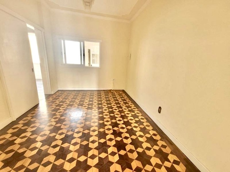 R$ 798.000 - ENORME APARTAMENTO - 145M2 - 3 DORM - SUÍTE - SACADÃO - 1 VAGA Rua General Lima e Silva Porto Alegre - 