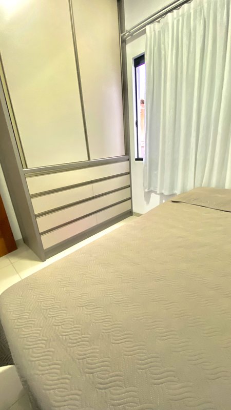 LINDA CASA COM 3 DORMITÓRIOS NO JARDIM AZALÉIA - Brusque - 