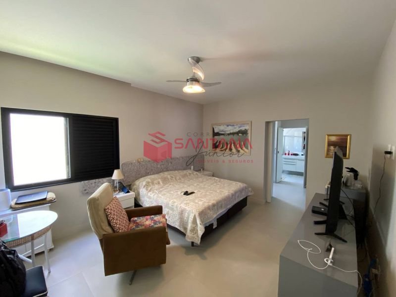 Casa com 4 suítes na Priscila Dutra. (INDISPONÍVEL) Rua Priscila B Dutra Lauro de Freitas - 