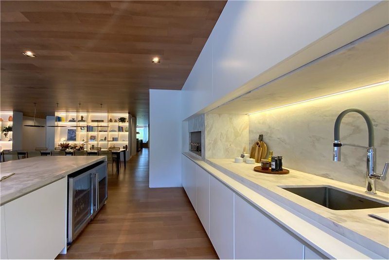 Apartamento de Luxo com 3 suítes 335m² Manuel da Nóbrega São Paulo - 