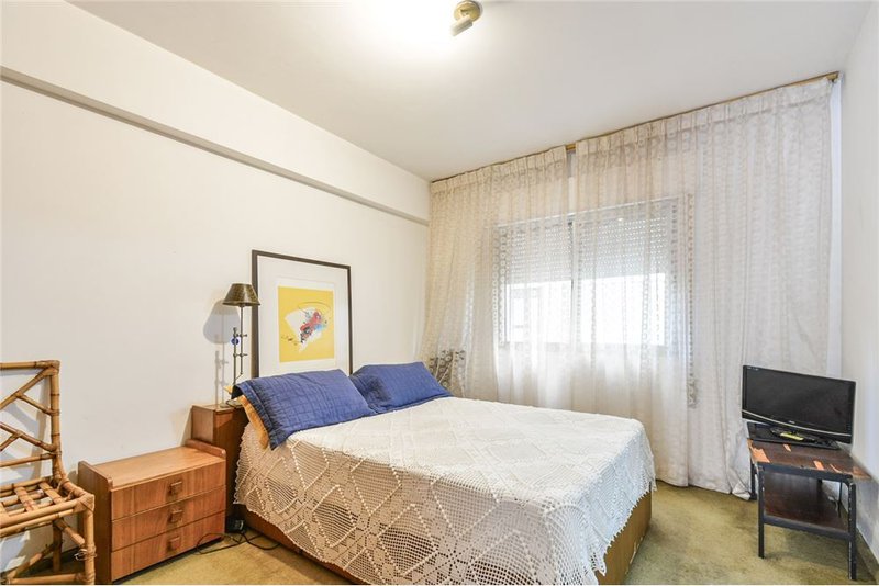 Apartamento com 3 dormitórios 108m² Oscar Freire São Paulo - 