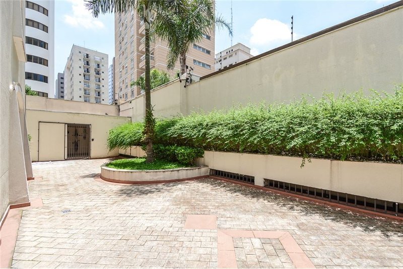 Apartamento em Moema com 3 dormitório 87m² dos Anapurus São Paulo - 