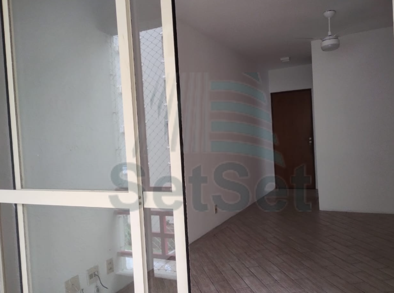 Venha morar em um condomínio completo localizado a poucos minutos da Praia da Enseada - Guarujá - 