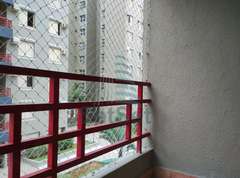 Venha morar em um condomínio completo localizado a poucos minutos da Praia da Enseada - Guarujá - 