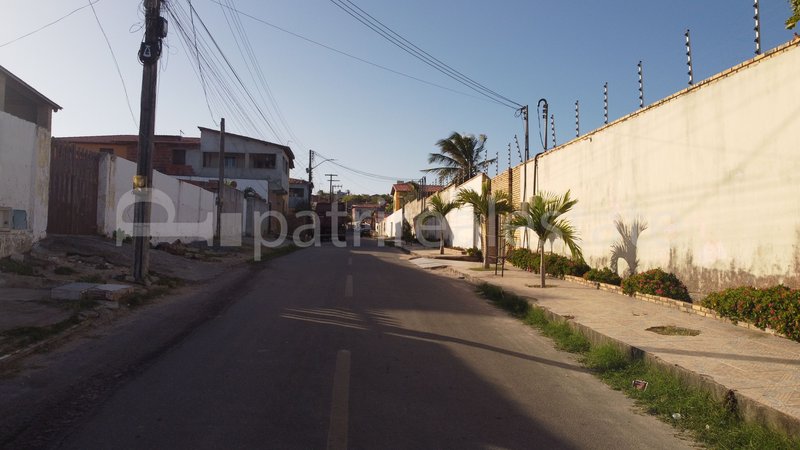 Terreno Vista Mar com 820 m² Documentação perfeita! R$ 400.000 Prainha centro - Aquiraz CE Rua da Igreja S/Nº  Aquiraz - 