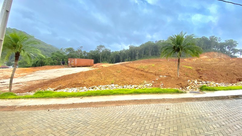 TERRENO NO BAIRRO BATEAS - Brusque - 