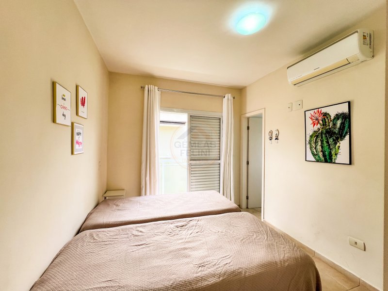 CASA EM CONDOMÍNIO COM 3 SUÍTES COM AR CONDICIONADO E 200 METROS ATÉ A PRAIA DE JUQUEHY - São Sebastião - 