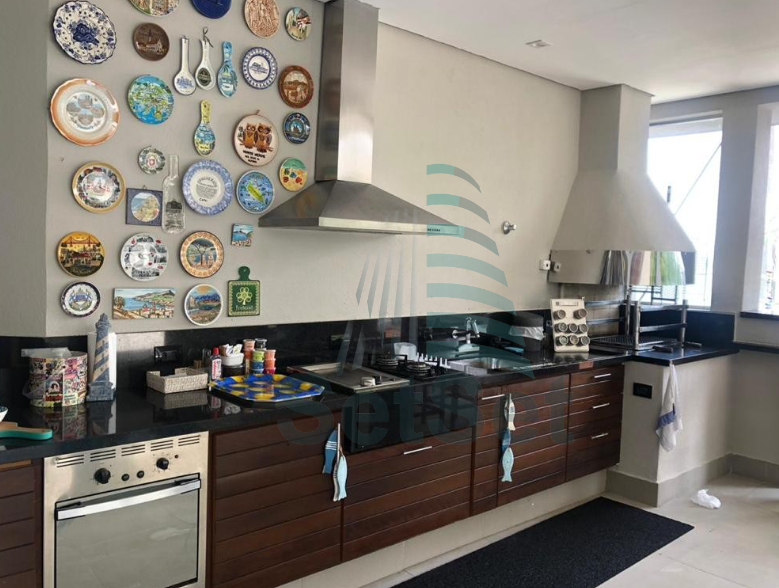 Luxuosa casa em condomínio  - Praia da Enseada - Guarujá/SP - Guarujá - 