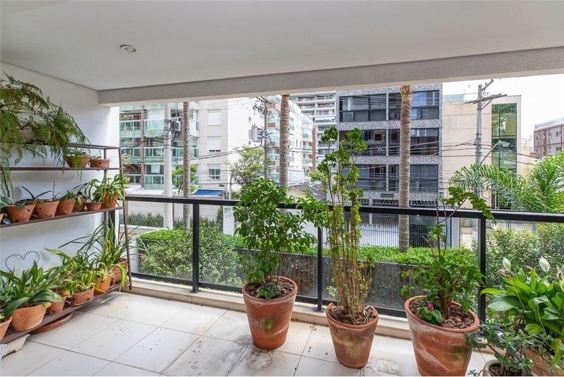 Apartamento com 3 suítes 161m² Monte Aprazível São Paulo - 