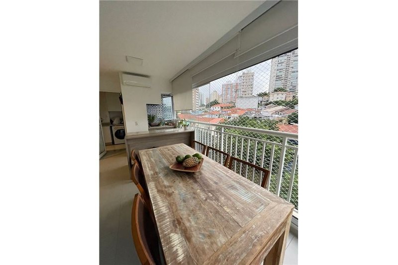Apartamento na Aclimação com 71m² Dona Brígida São Paulo - 