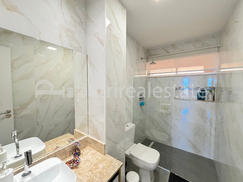 Apartamento 112 m² Mobiliado 3 quartos 2 Banheiros 1 vaga. Porto das Dunas - Aquiraz – CE Av. Camurupim Aquiraz - 