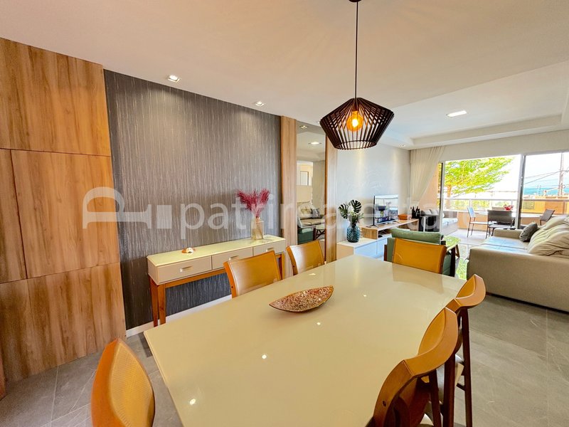 Apartamento 112 m² Mobiliado 3 quartos 2 Banheiros 1 vaga. Porto das Dunas - Aquiraz – CE Av. Camurupim Aquiraz - 