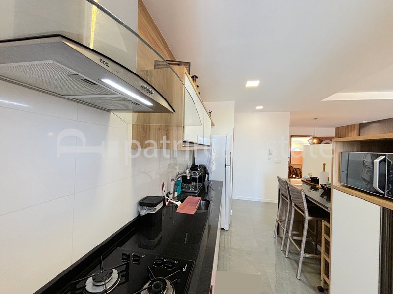 Apartamento 112 m² Mobiliado 3 quartos 2 Banheiros 1 vaga. Porto das Dunas - Aquiraz – CE Av. Camurupim Aquiraz - 