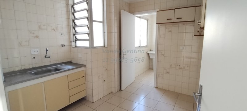 Santa Cecília - apartamento andar alto, 2 dormitórios, 1 vaga com vista Rua Aureliano Coutinho São Paulo - 