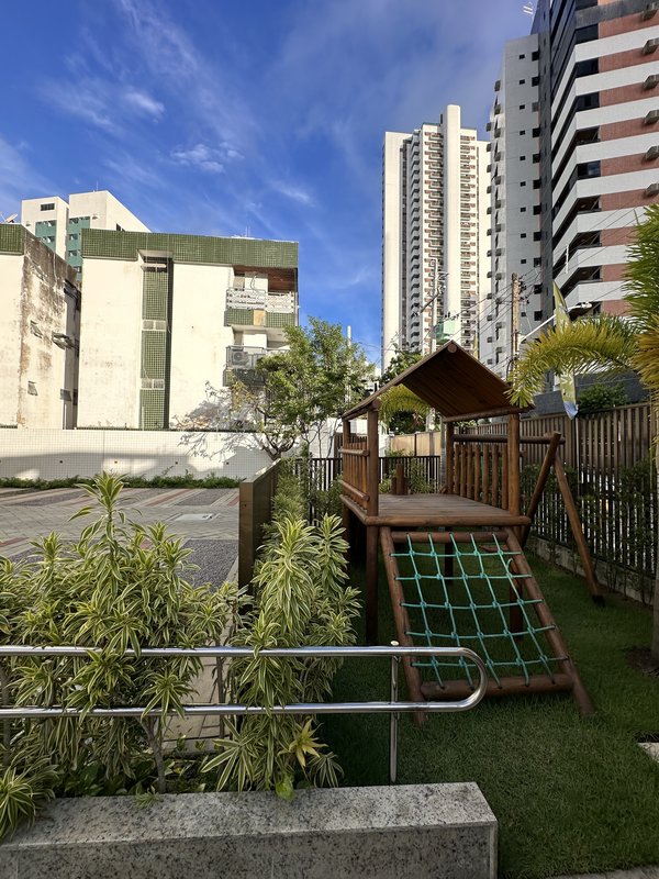 Apartamento à venda com 3 suítes e varanda gourmet com 64m² Á partir R$ 599.500,00 Rua Dona Benvinda de Farias Recife - 