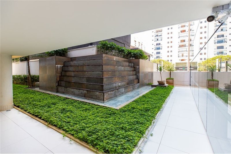 Apartamento em Moema com 71m² Rouxinol São Paulo - 