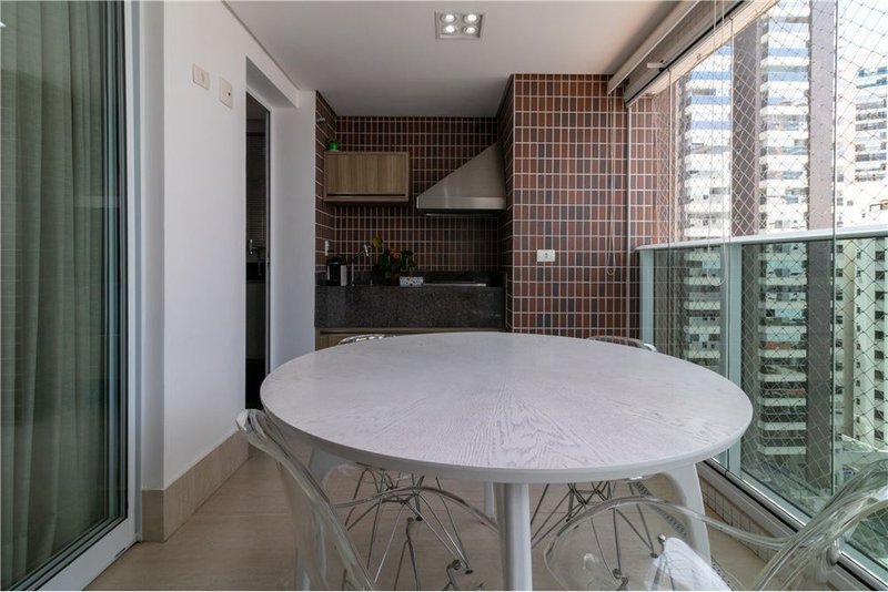Apartamento com 95m² Marechal Barbacena São Paulo - 