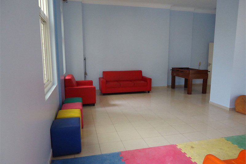 Vila Ipojuca - 3 dormitórios, 2 suítes, varanda Rua Hungara São Paulo - 