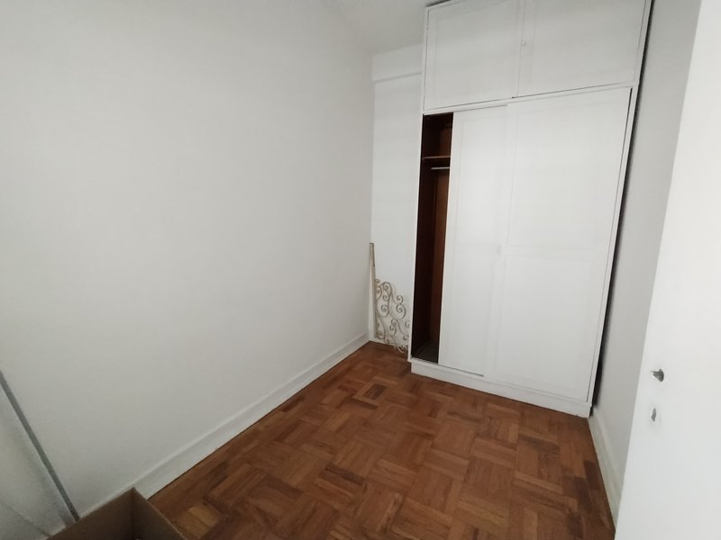 Amplo, silencioso e com muitas possibilidades Rua Itacolomi São Paulo - 