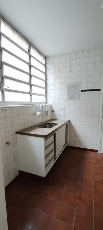 Higienópolis - janelões, 2 dormitórios Rua Baronesa de Itu São Paulo - 