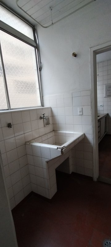 Higienópolis - janelões, 2 dormitórios Rua Baronesa de Itu São Paulo - 