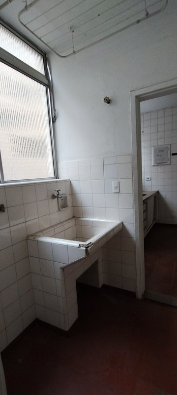 Higienópolis - janelões, 2 dormitórios Rua Baronesa de Itu São Paulo - 