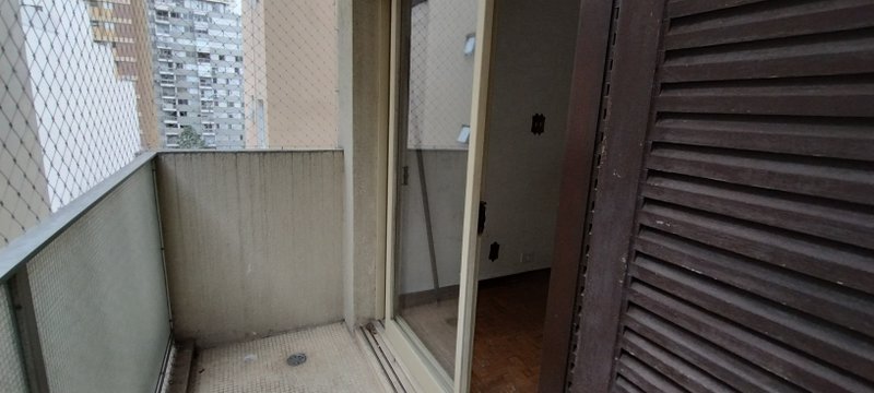 Higienópolis - janelões, 2 dormitórios Rua Baronesa de Itu São Paulo - 