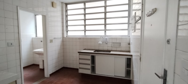 Higienópolis - janelões, 2 dormitórios Rua Baronesa de Itu São Paulo - 