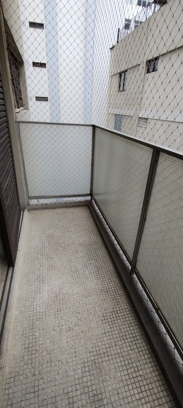 Higienópolis - janelões, 2 dormitórios Rua Baronesa de Itu São Paulo - 