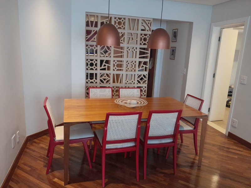 Confortável apartamento com 3 dormitórios na Vila Romana Rua Duílio São Paulo - 