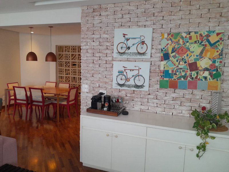 Confortável apartamento com 3 dormitórios na Vila Romana Rua Duílio São Paulo - 