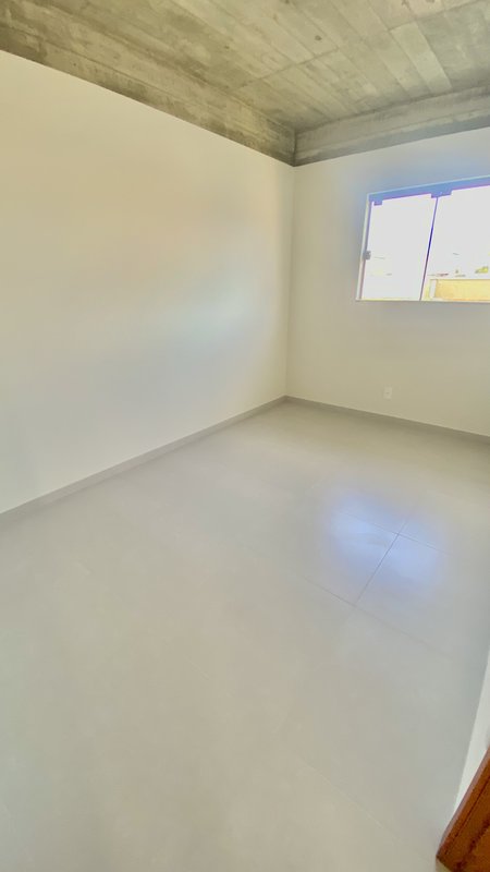 APARTAMENTO COM 1 SUÍTE MAIS 2 DORMITÓRIOS NO BAIRRO RIO BRANCO - Brusque - 