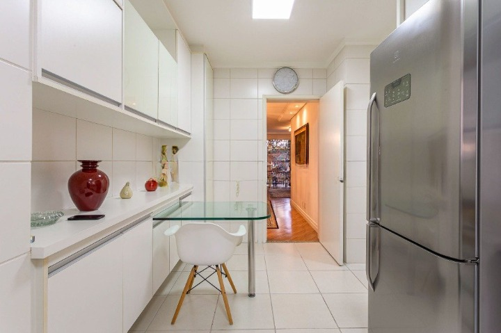 Perdizes - Apartamento impecável pronto para morar, varanda, 3 suítes, 3 vagas Rua Apinajés São Paulo - 