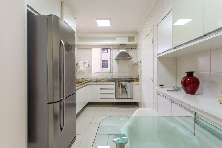 Perdizes - Apartamento impecável pronto para morar, varanda, 3 suítes, 3 vagas Rua Apinajés São Paulo - 