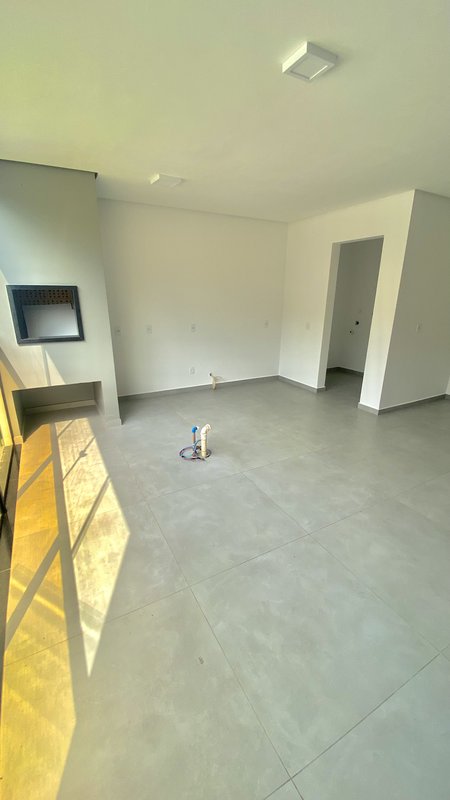 APARTAMENTO COM 1 SUÍTE MAIS 1 DORMITÓRIO NO BAIRRO RIO BRANCO - Brusque - 