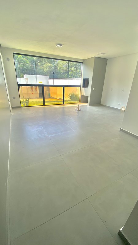 APARTAMENTO COM 1 SUÍTE MAIS 1 DORMITÓRIO NO BAIRRO RIO BRANCO - Brusque - 