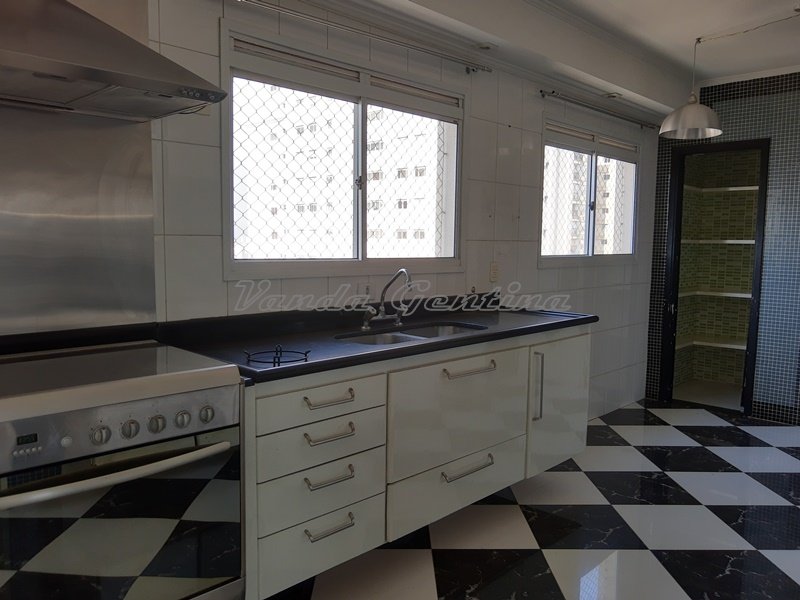 Vila Romana - andar alto, muito claro e bela varanda gourmet Rua Fábia São Paulo - 
