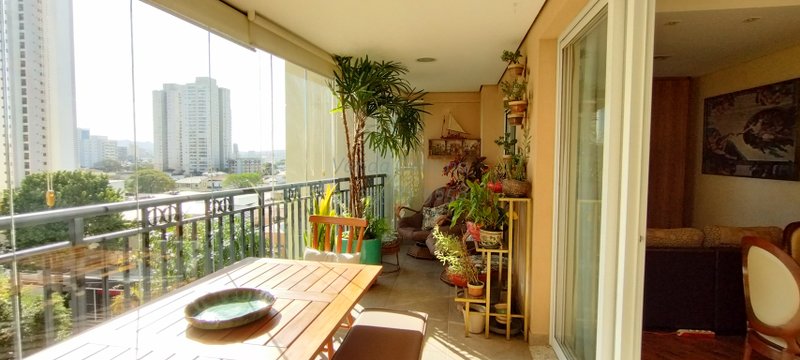 Vila Romana - apartamento claro e com varanda gourmet para encontros festivos Rua Fábia São Paulo - 