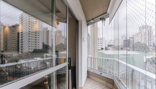 Apartamento com varanda e bosque lindo na Pompéia Rua Ministro Ferreira Alves São Paulo - 
