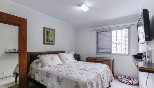 Apartamento com varanda e bosque lindo na Pompéia Rua Ministro Ferreira Alves São Paulo - 