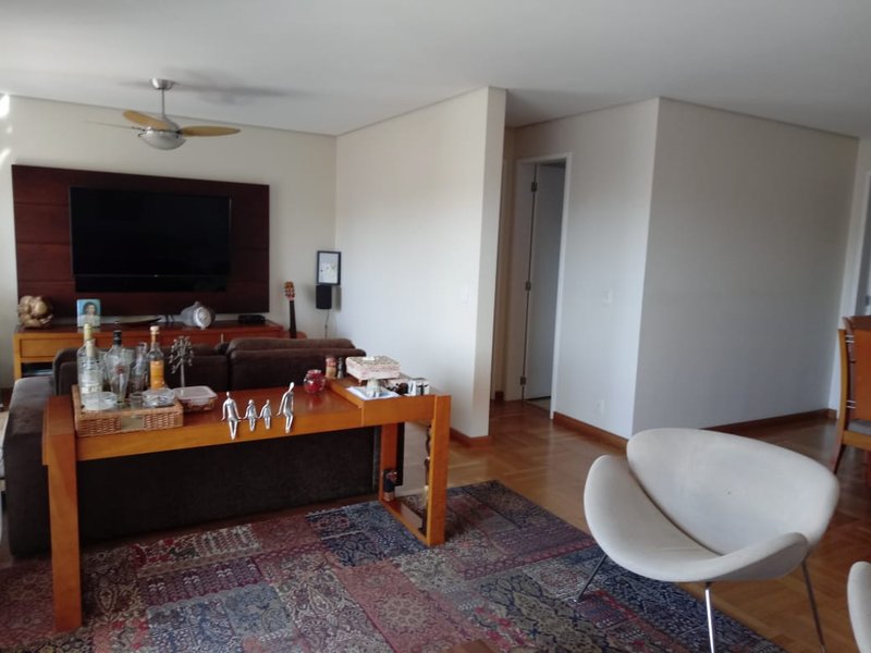 Vila Ipojuca - varanda, 2 suítes, 2 vagas Rua Hungara São Paulo - 