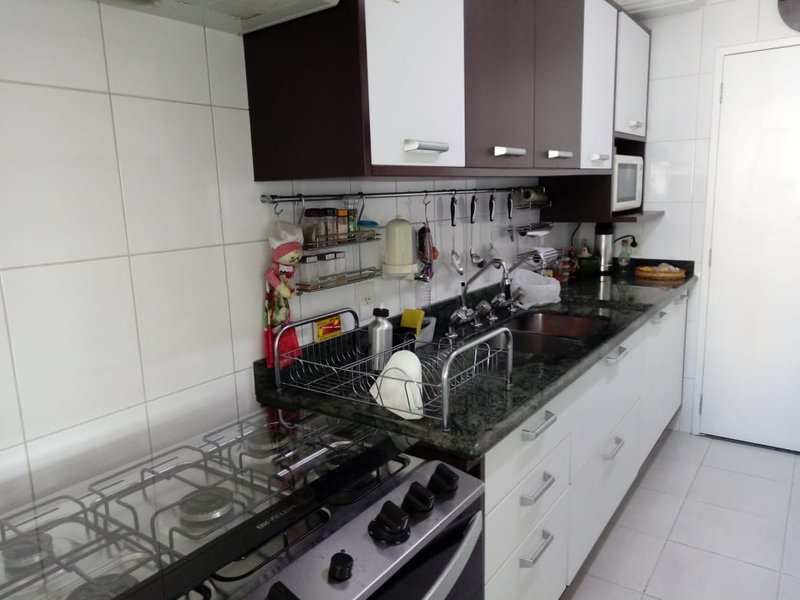 Vila Ipojuca - varanda, 2 suítes, 2 vagas Rua Hungara São Paulo - 